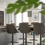 Casa Leon, Exceptional 6 Bed Βίλα