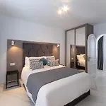 Casa Leon, Exceptional 6 Bed فيلة *