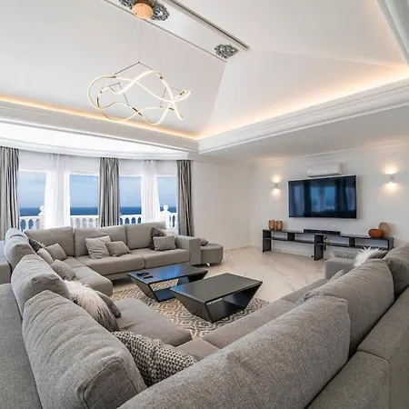 Casa Leon, Exceptional 6 Bed *