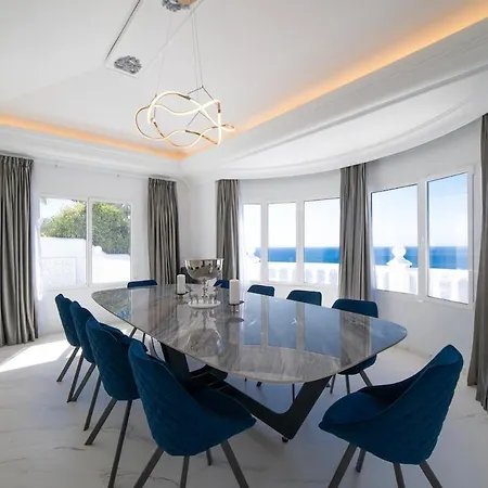 Casa Leon, Exceptional 6 Bed Вилла *