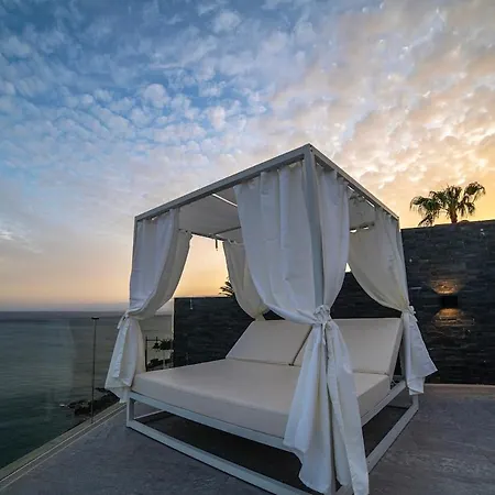 Villa Casa Leon, Exceptional 6 Bed Puerto del Carmen (Lanzarote)