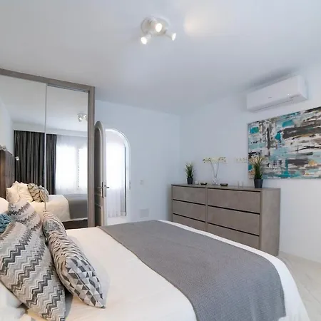 Casa Leon, Exceptional 6 Bed