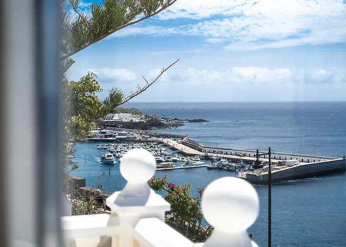 Villa Casa Leon, Exceptional 6 Bed Puerto del Carmen (Lanzarote)