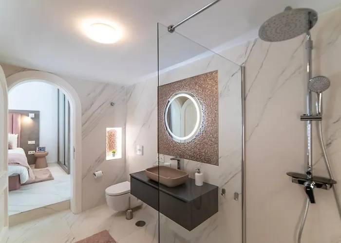 Casa Leon, Exceptional 6 Bed